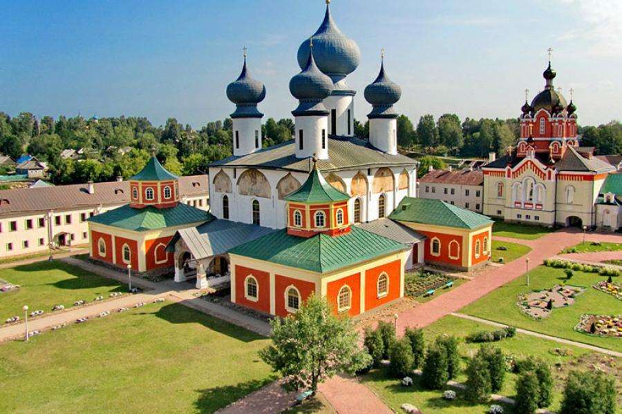Тихвинский Богородичный Успенский монастырь — точка маршрута «По пути от Волги до Балтики»