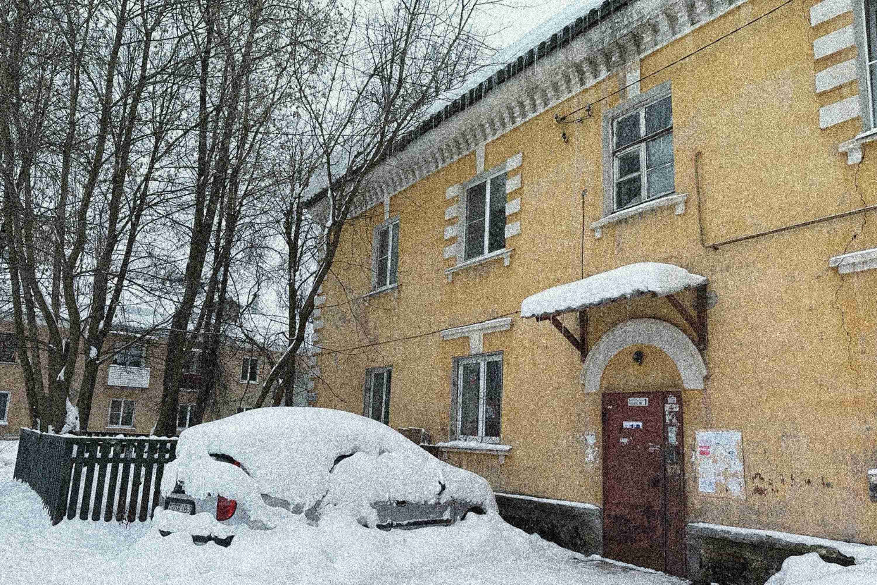 Дом Пальто — точка маршрута «Места съёмок «Слова пацана»»