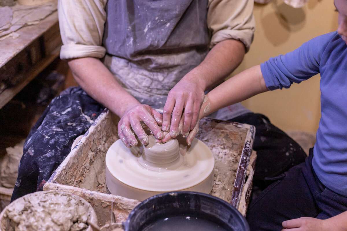 Гончарная мастерская Сергуниных — точка маршрута «Прогулка по Клину»