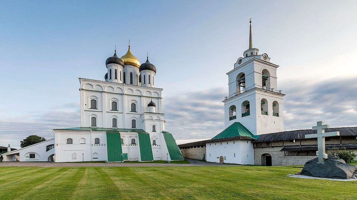 Свято-Троицкий собор — точка маршрута «Старинный Псков»
